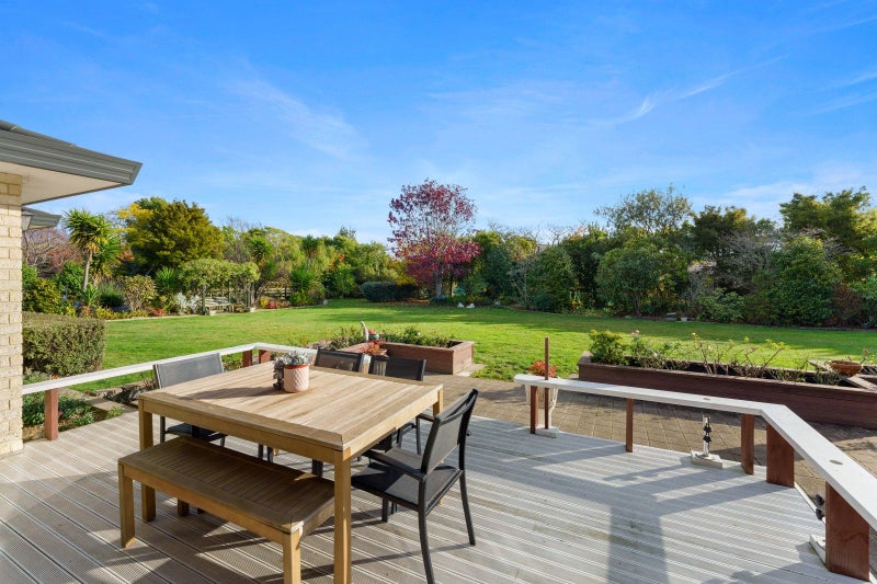 5 Westpeak Way, Otaki - Carousel 2