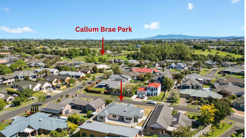 2 Roderick Place, Rototuna, Hamilton - Carousel 1