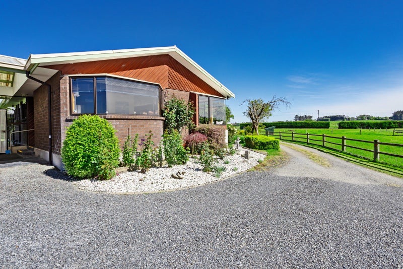32 Auburn Road, Waihopai, Invercargill - Carousel 1
