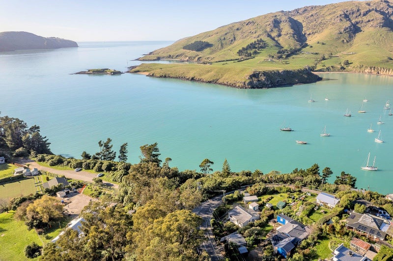 19 Purau Avenue, Diamond Harbour, Diamond Harbour - Carousel 13