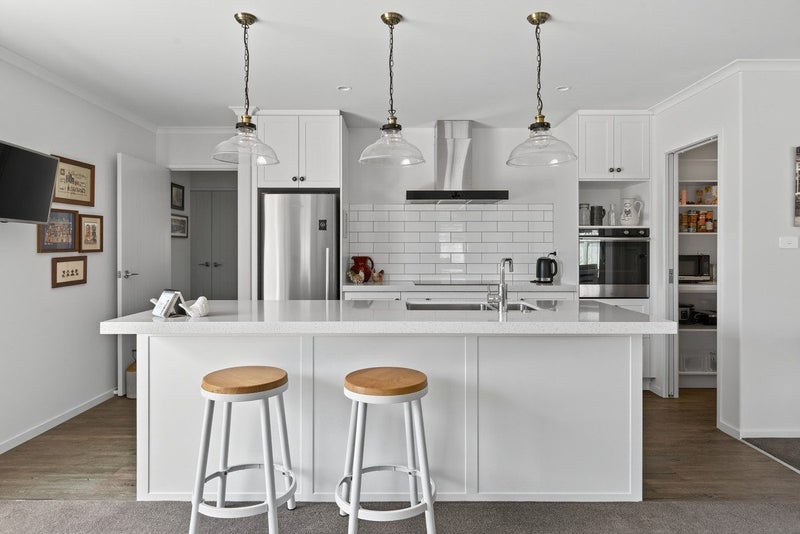 10 Hiria Crescent, Papamoa Beach, Papamoa - Carousel 2