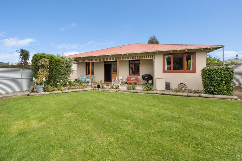 22 Ngapara Street, Alexandra, Alexandra - Carousel 1