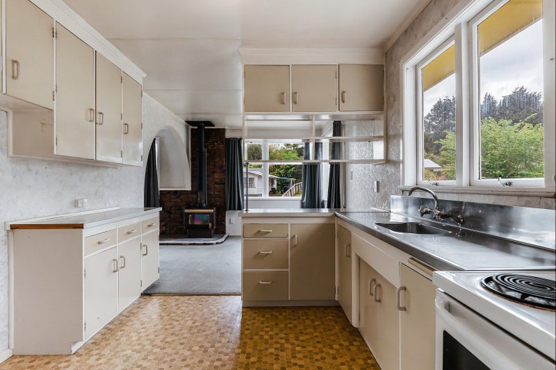 15 Puketapu Crescent, Taumarunui, Ruapehu, Manawatu / Whanganui - Carousel 2