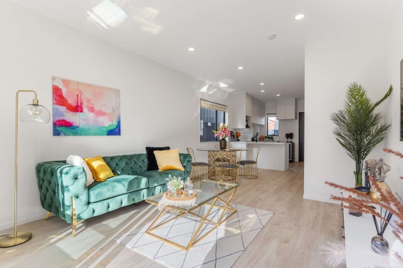 21 Toanga Place, Mount Wellington, Auckland - Carousel 2
