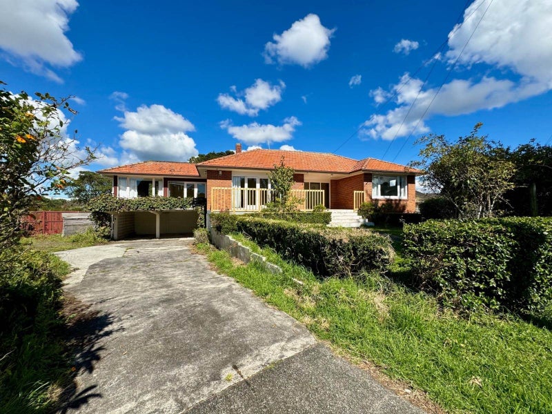 23 Lorraine Avenue, Mount Albert, Auckland - Carousel 1