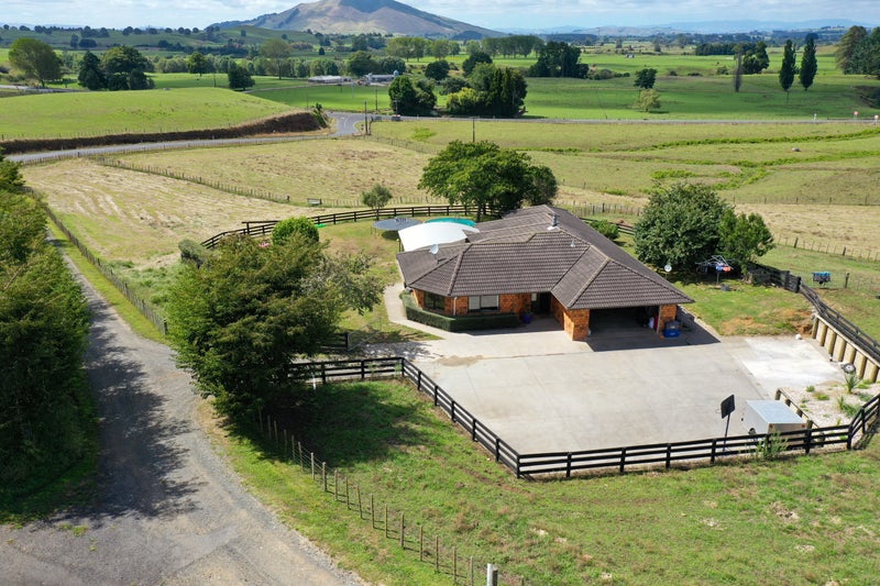 27 Te Tahi Road, Puketotara, Te Awamutu - Carousel 2
