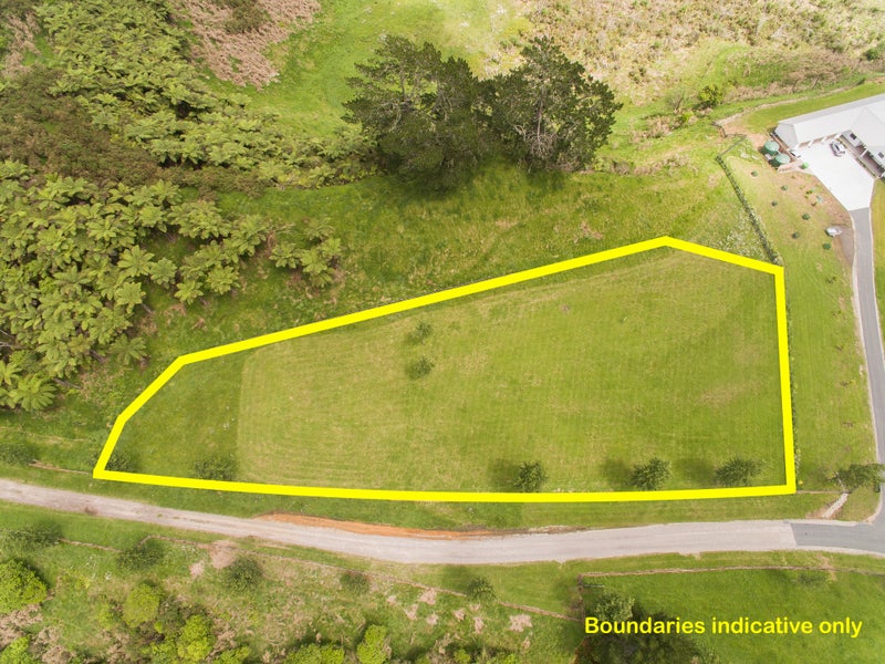 91B Gasson Lane, Pyes Pa, Tauranga - Carousel 2