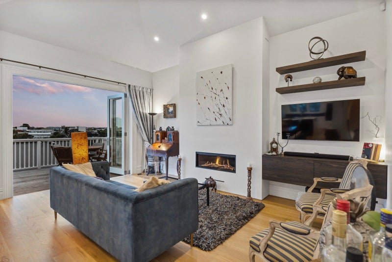 2 Seddon Street, Grey Lynn, Auckland City, Auckland - Carousel 2