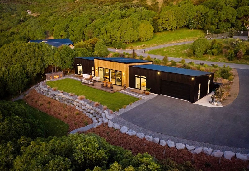 3 Ingles Drive, Kaikoura Flat, Kaikōura - Carousel 1