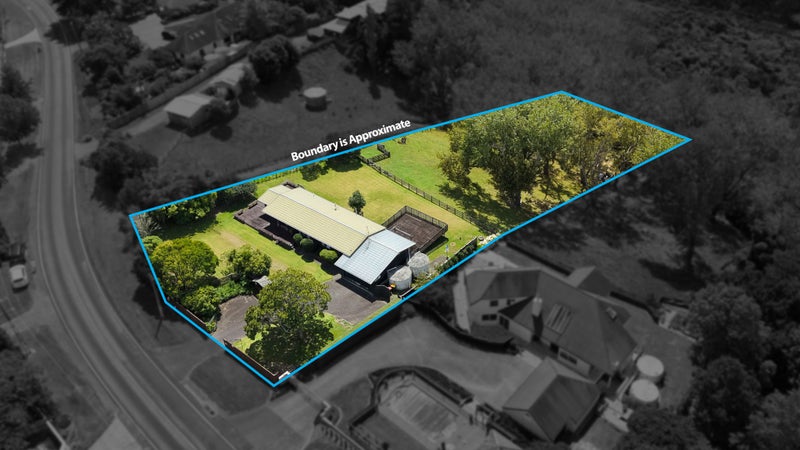 263 Point View Drive, Dannemora, Auckland - Carousel 1