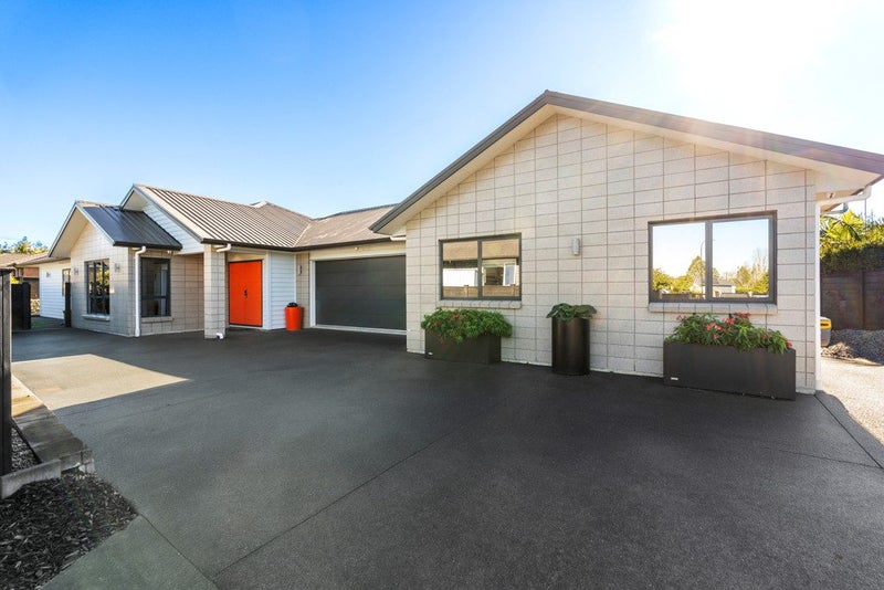 14 Leebank Crescent, Riverhead, Riverhead - Carousel 1