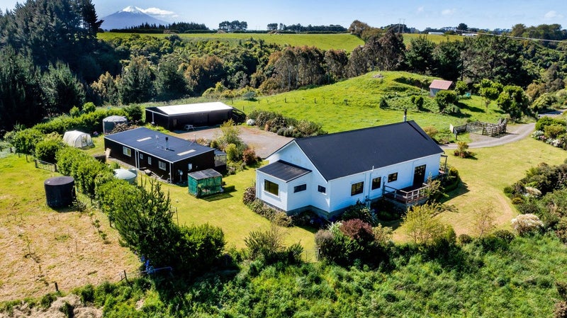 172 Whakamara Road, Manutahi, Hawera - Carousel 1