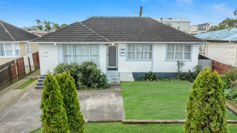 30 Plumley Crescent, Mangere, Auckland - Carousel 1