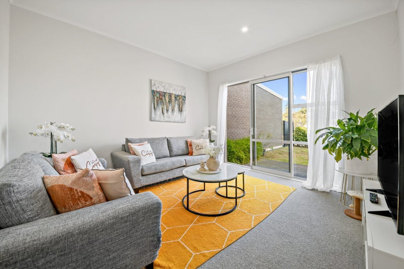 72 Karepiro Drive, Stanmore Bay, Whangaparaoa - Carousel 2