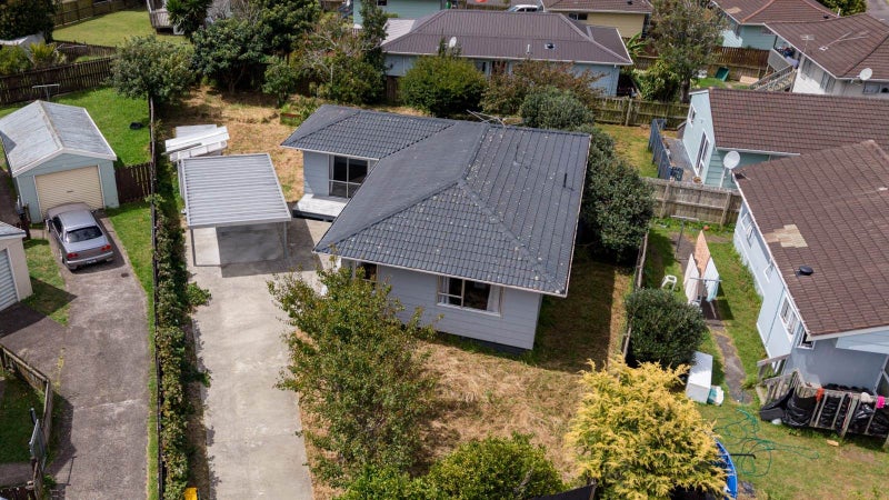 5 De Bloge Place, Clendon Park, Auckland - Carousel 1