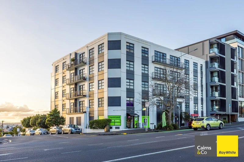 2A/221 Great North Road, Grey Lynn, Auckland - Carousel 22
