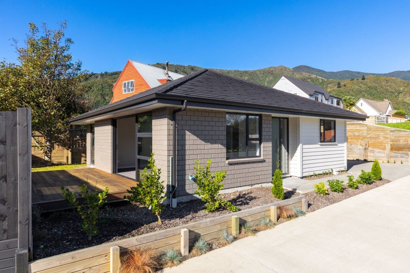 12 Discovery Way, Waikawa, Picton - Carousel 10