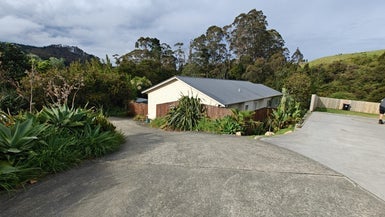 121 Te Tutu Street, Whangamatā - Carousel 1