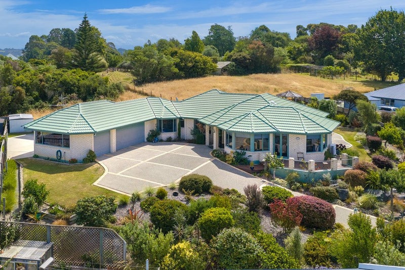 34 Langford Drive, Mapua, Mapua - Carousel 1