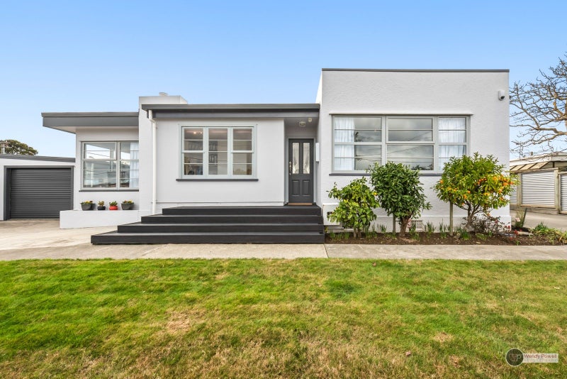 1 Meadows Avenue, Waiwhetu, Lower Hutt - Carousel 1
