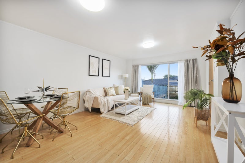 2/43 Rimu Street, New Lynn, Auckland - Carousel 2