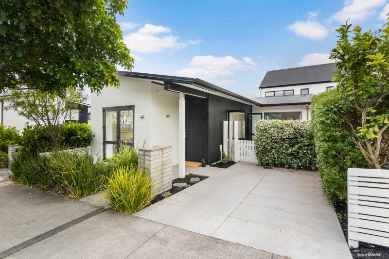 8 Saltmarsh Road, Hobsonville, Auckland - Carousel 14