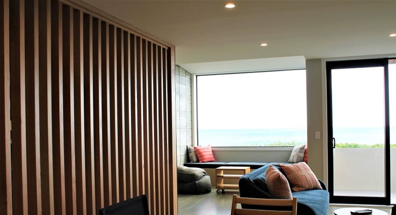 442 The Esplanade, Island Bay, Wellington - Carousel 2