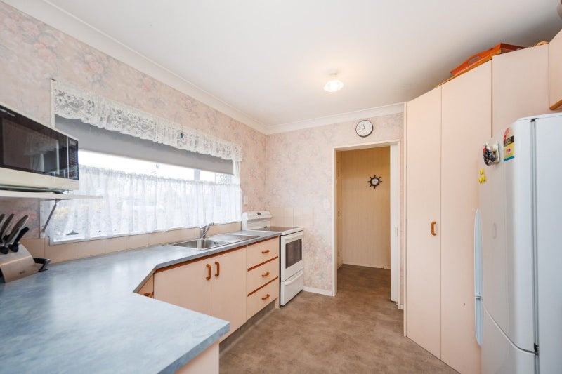 246 Albert Street, Hokowhitu, Palmerston North - Carousel 2
