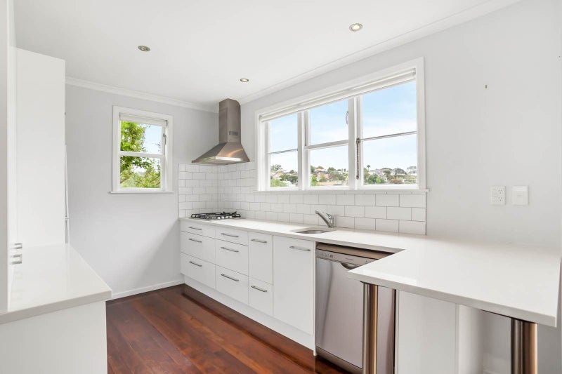 74 Spencer Street, Remuera, Auckland - Carousel 1