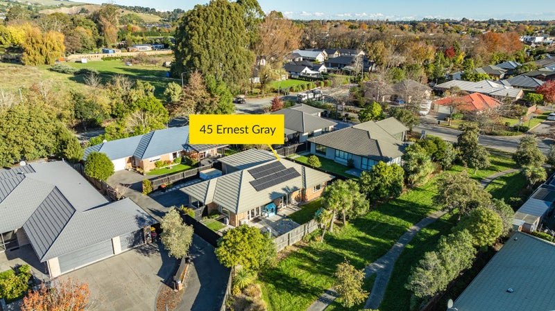 45 Ernest Gray Place, Halswell, Christchurch - Carousel 1