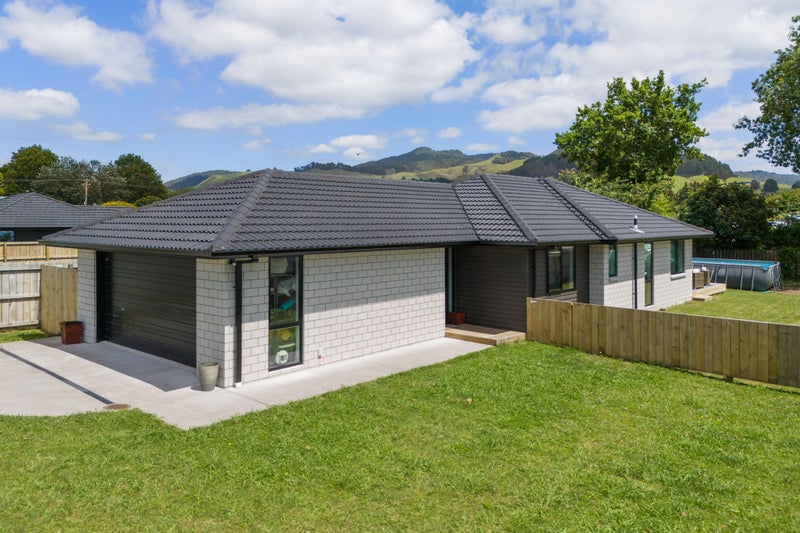 8 Somerset Street, Waihi, Waihi - Carousel 2