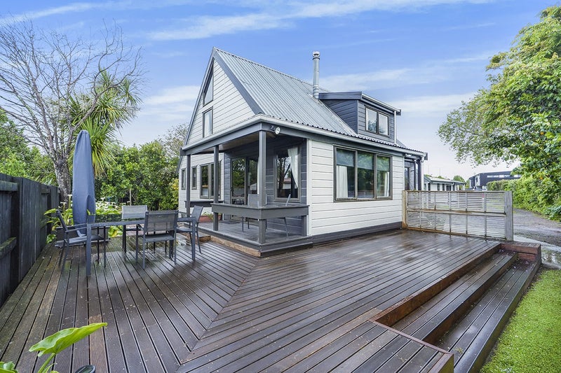 89 East Street, Enderley, Hamilton - Carousel 1