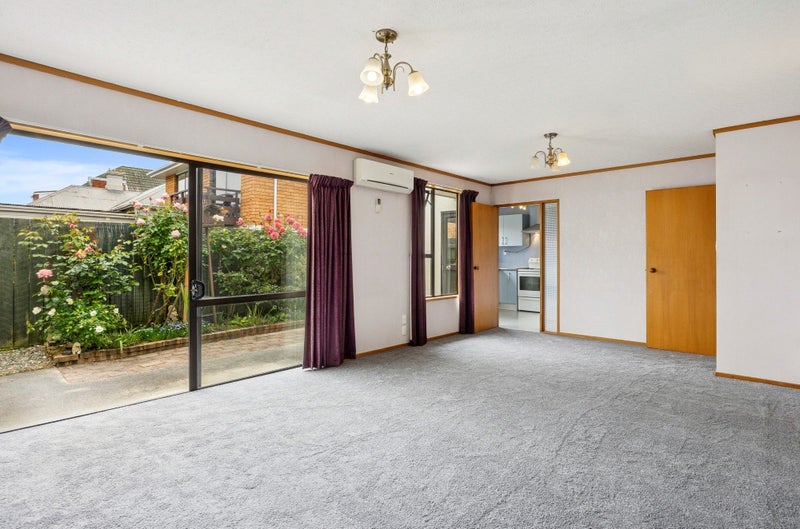 72B Queens Drive, Saint Kilda, Dunedin - Carousel 2