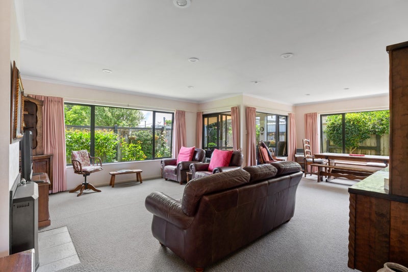 3 Coulston Place, Riverdale, Gisborne - Carousel 2