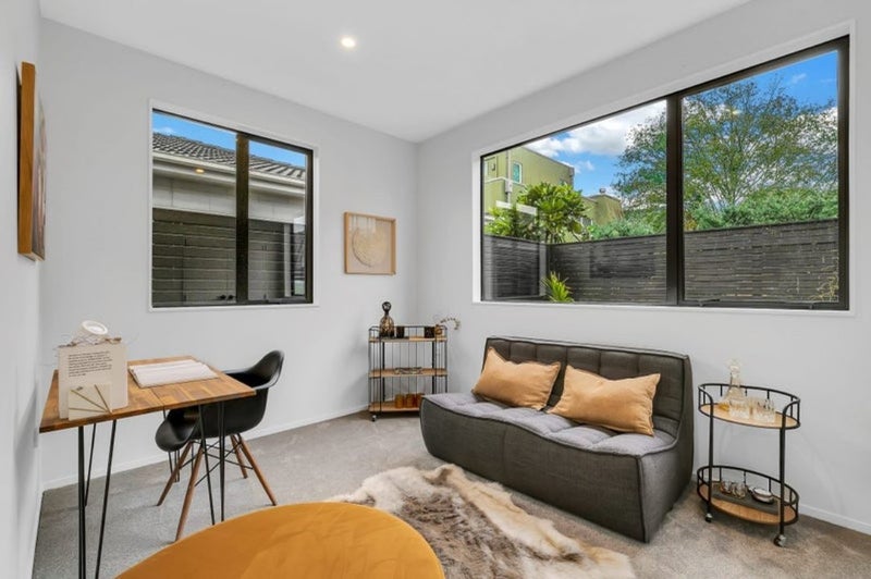 7D Walford Road, Point Chevalier, Auckland - Carousel 9