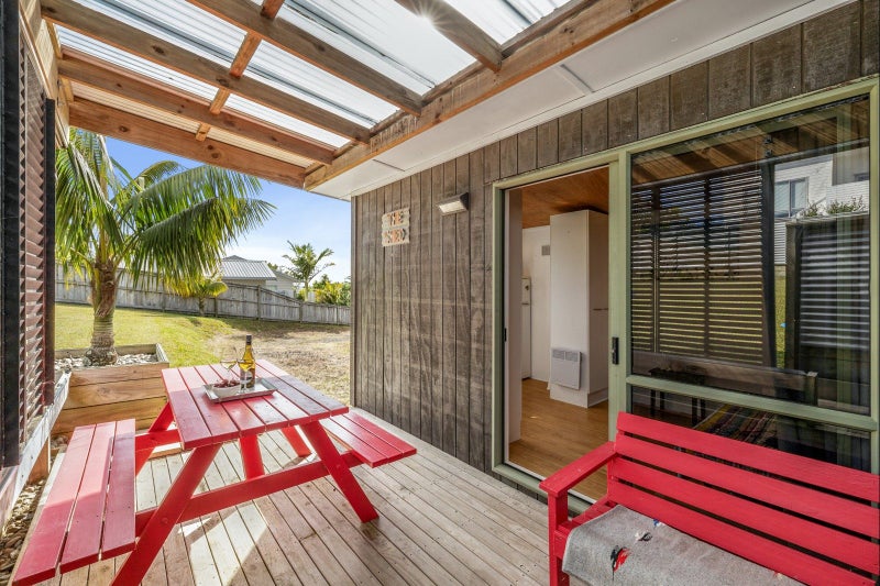 6 Kakapo Way, MANGAWHAI, Mangawhai - Carousel 1