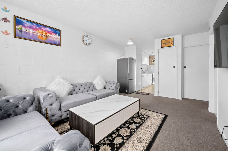 44C Charlemont Street, Whitiora, Hamilton - Carousel 2