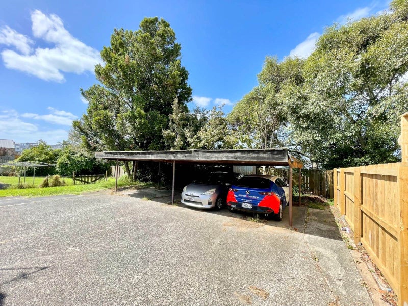 2/68 Ruawai Road, Mount Wellington, Auckland - Carousel 13