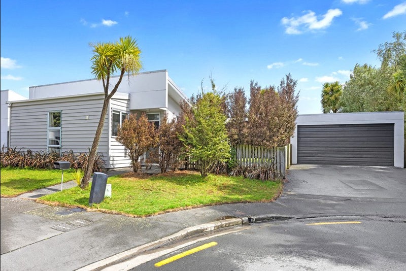 8 Somers Place, Spreydon, Christchurch - Carousel 1
