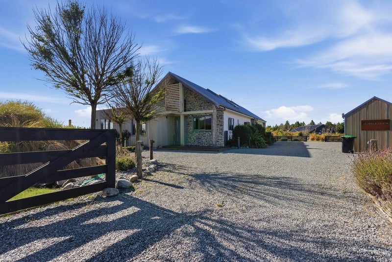 31 Temple Drive, Twizel, Mackenzie, Canterbury - Carousel 2