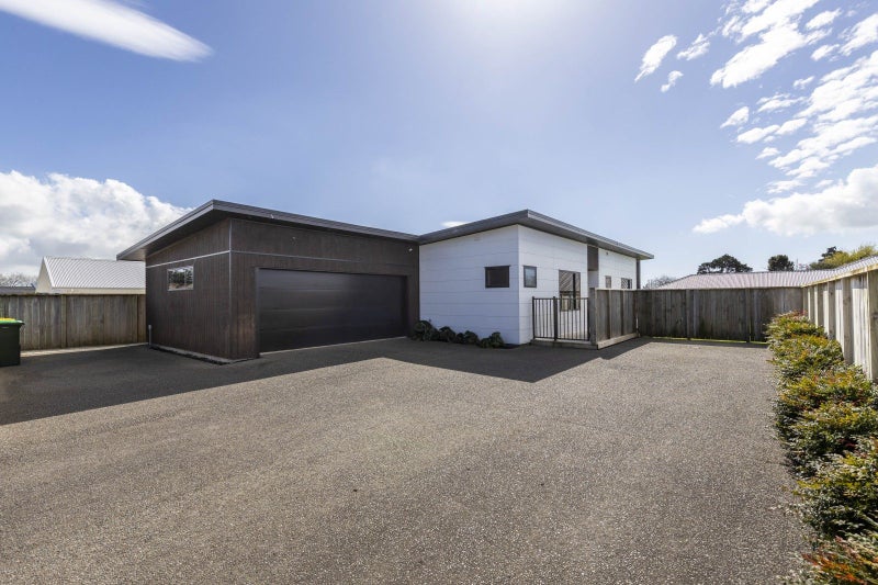 29 Smith Street, Lepperton, New Plymouth - Carousel 1