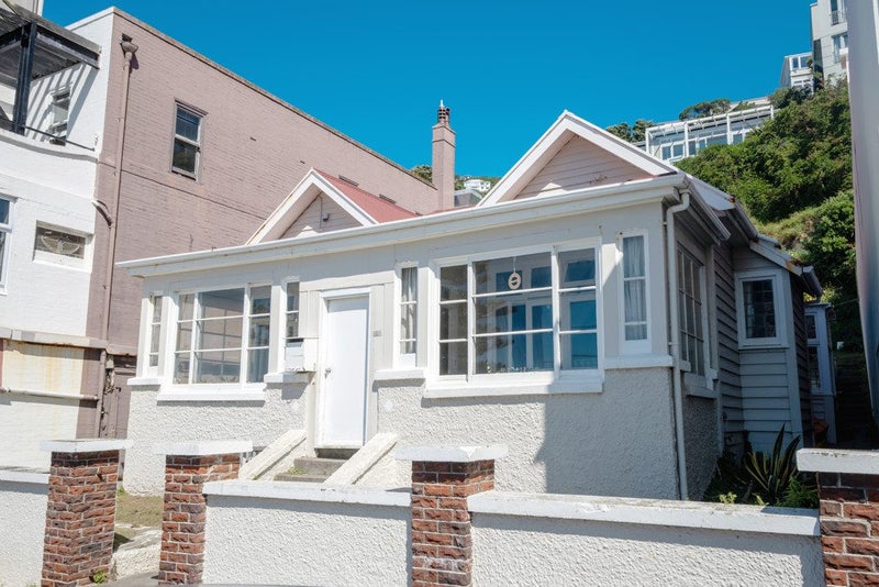 230 Oriental Parade, Oriental Bay, Wellington - Carousel 27