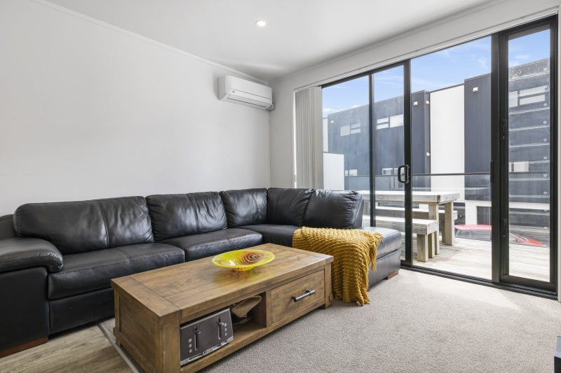22/22 Ashley Place, Papamoa Beach, Papamoa - Carousel 2