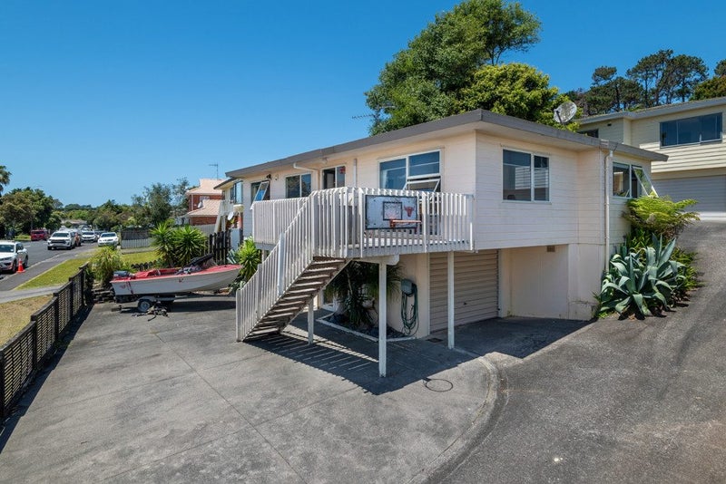1/44 Barbados Drive, Unsworth Heights, Auckland - Carousel 27