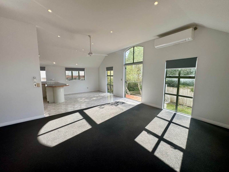 3/19 Otahuri Crescent, Remuera, Auckland - Carousel 2