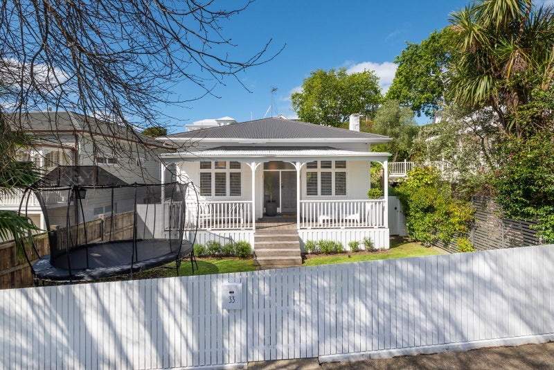 33 Sentinel Road, Herne Bay, Auckland - Carousel 2