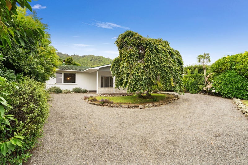 13 Matenga Street, Waikanae, Waikanae - Carousel 2