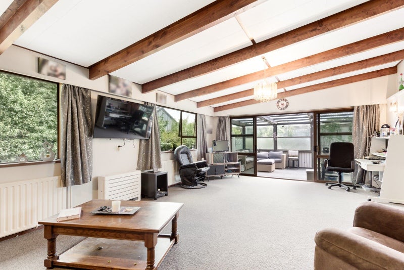 2 Aranui Place, Gore, Gore - Carousel 2