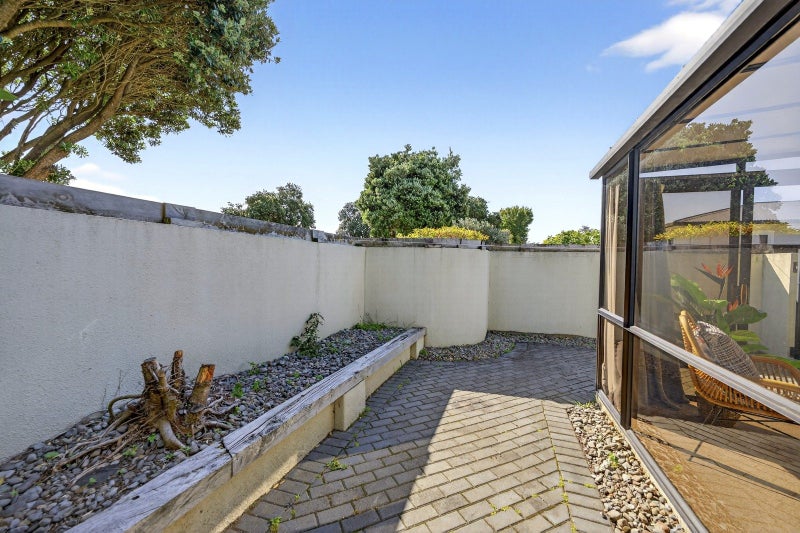 103A Linton Street, West End, Palmerston North - Carousel 50