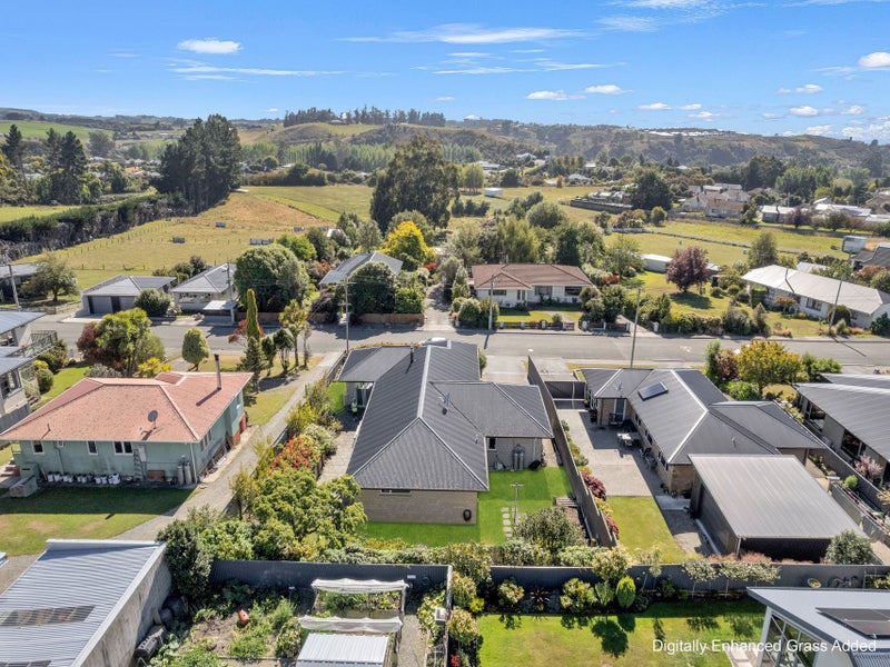 18 Oban Street, Holmes Hill, Oamaru - Carousel 35